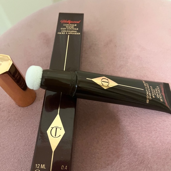 New Charlotte Tilbury Contour Wand in Tan Deep - Picture 2 of 5